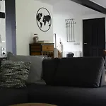 Stijn Op De Schatberg アパート