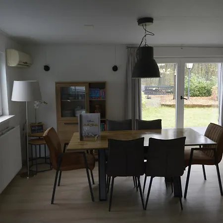 Stijn Op De Schatberg アパート